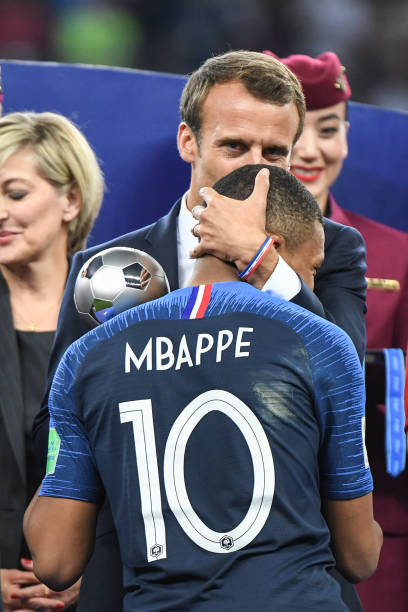 成功夺得欧 成功夺得欧