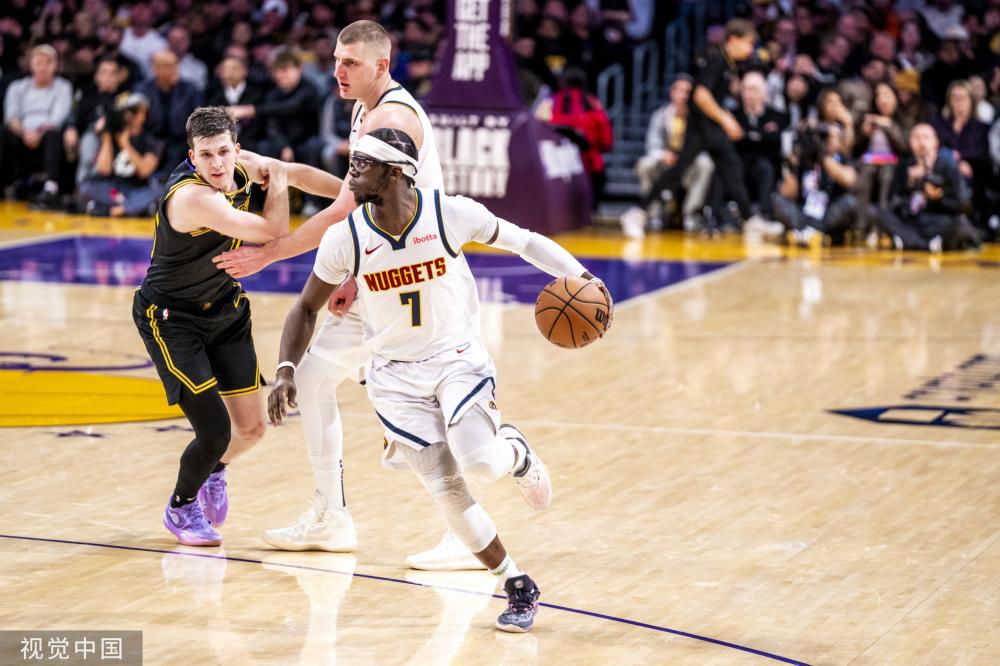 中的动态时 中的动态时