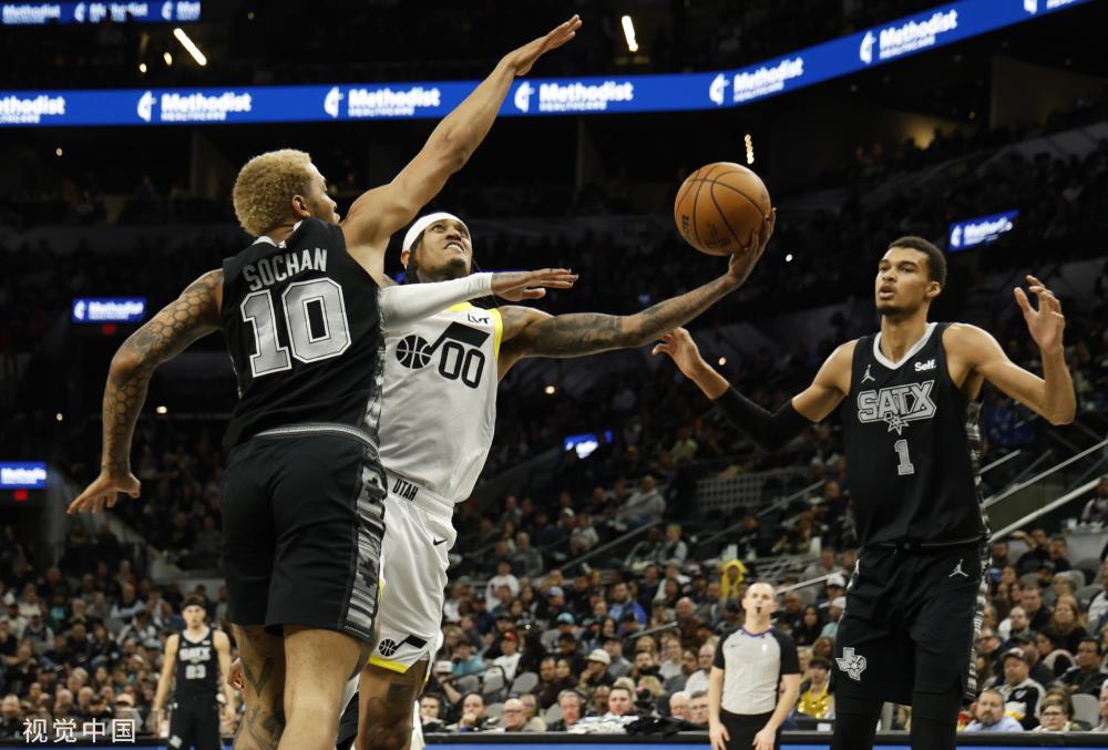 够在比赛中 够在比赛中